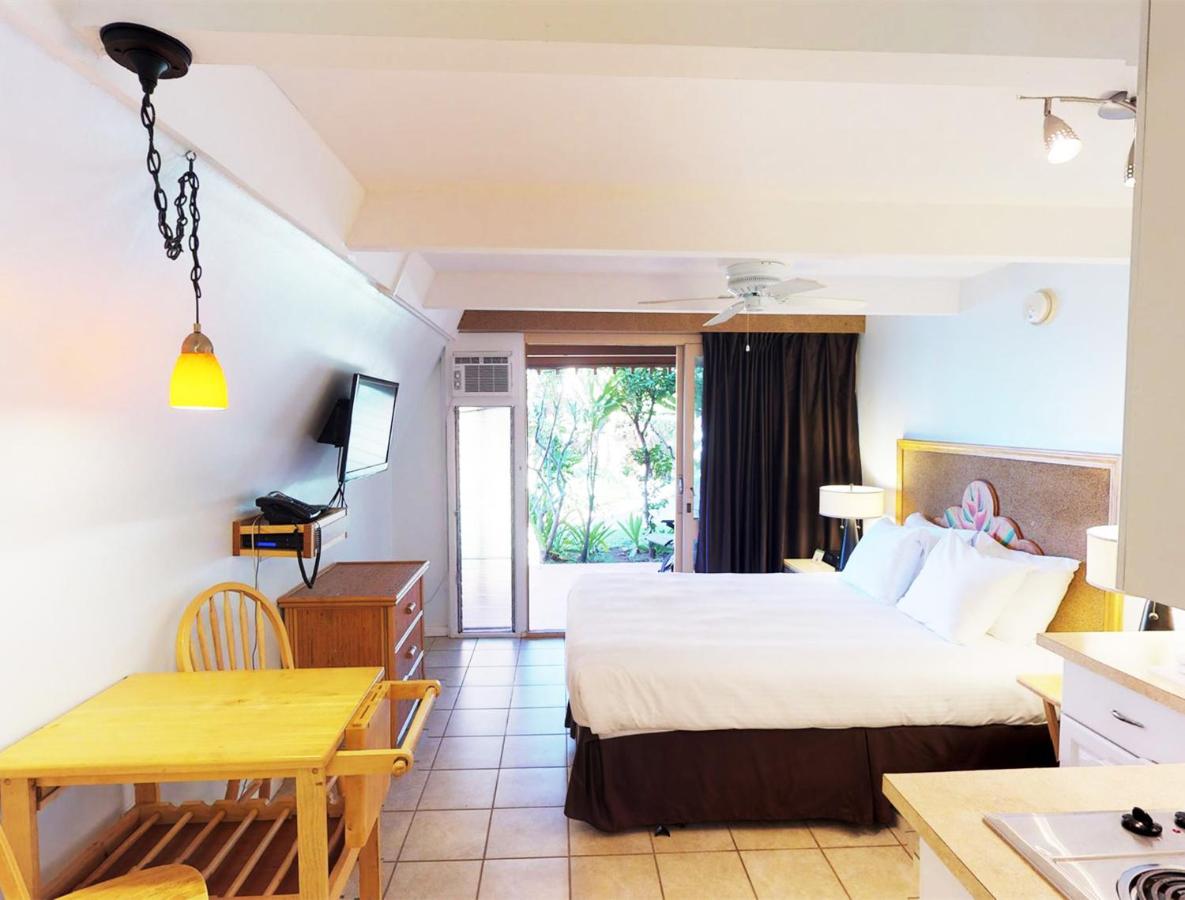 Room #5852318 at Hotel Moloka'i