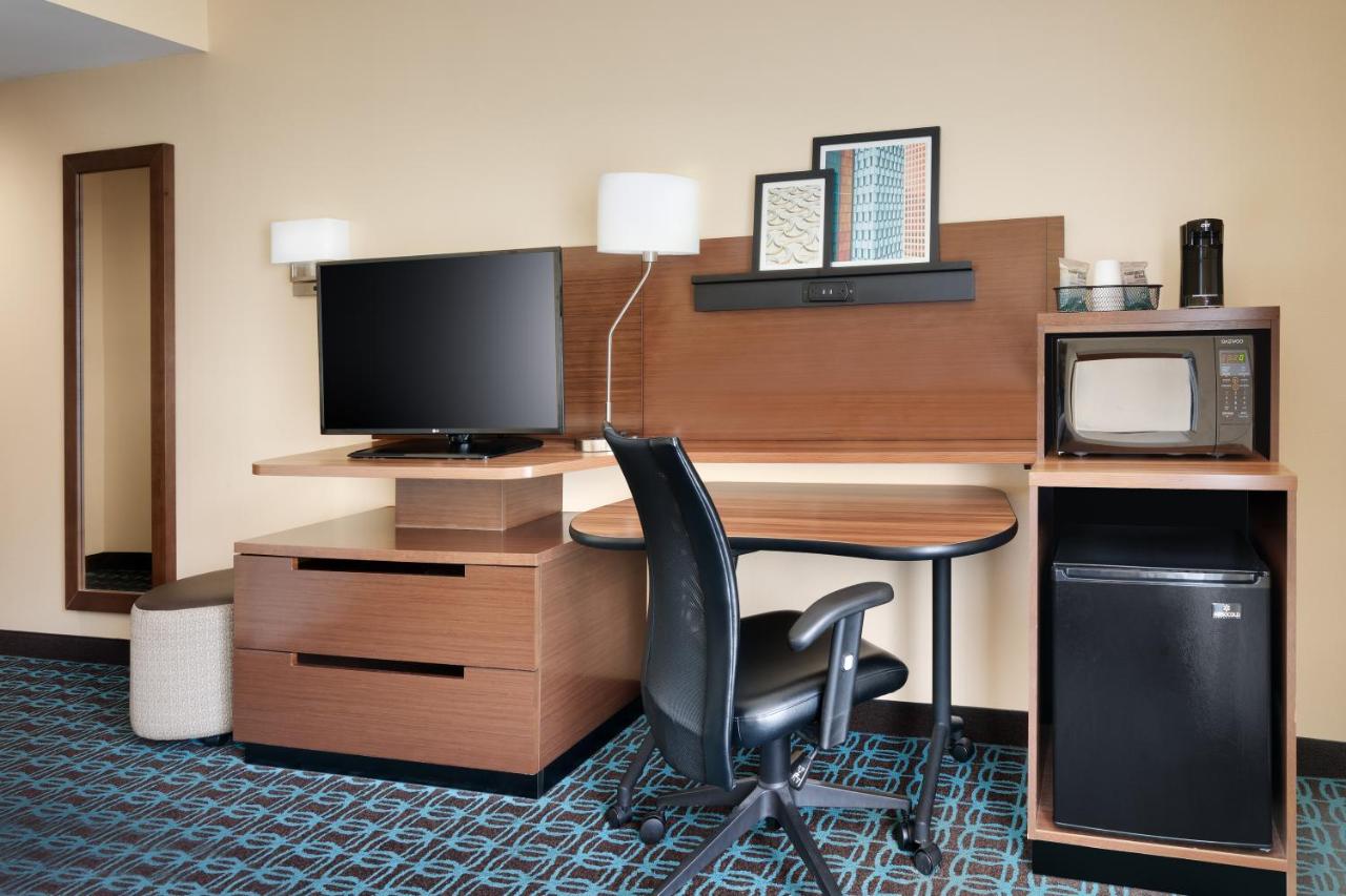 King Room with Whirlpool at Fairfield Inn by Marriott Lexington Park Patuxent River Naval Air Station