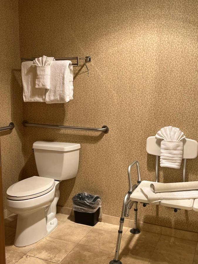 Queen Room with Two Queen Beds - Accessible/Non-Smoking at Comfort Inn & Suites Ocean Shores