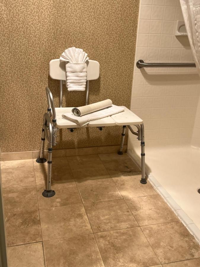 Queen Room with Two Queen Beds - Accessible/Non-Smoking at Comfort Inn & Suites Ocean Shores