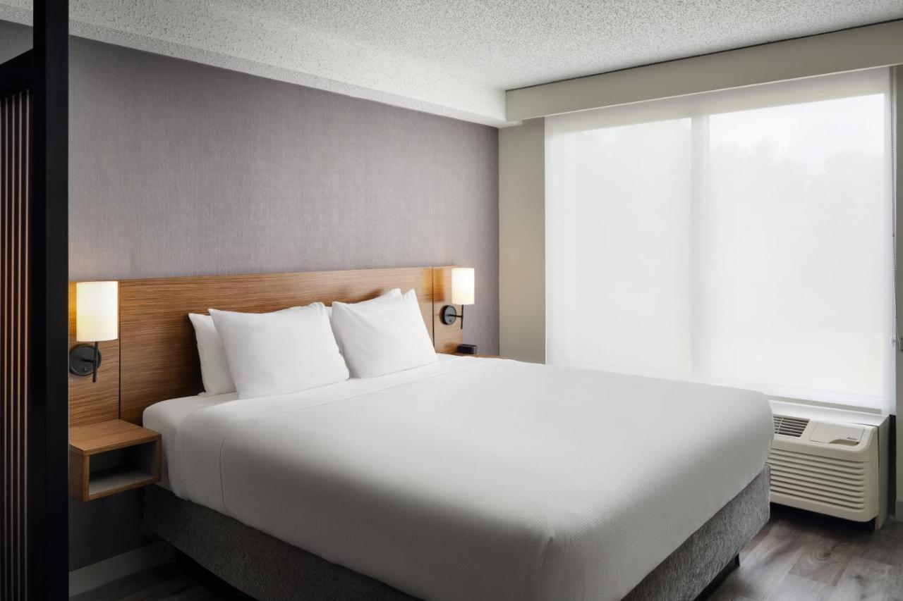 King Room at Hyatt Place Greensboro
