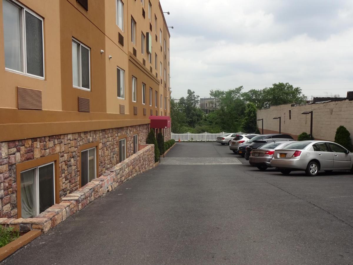 | Sheridan Hotel