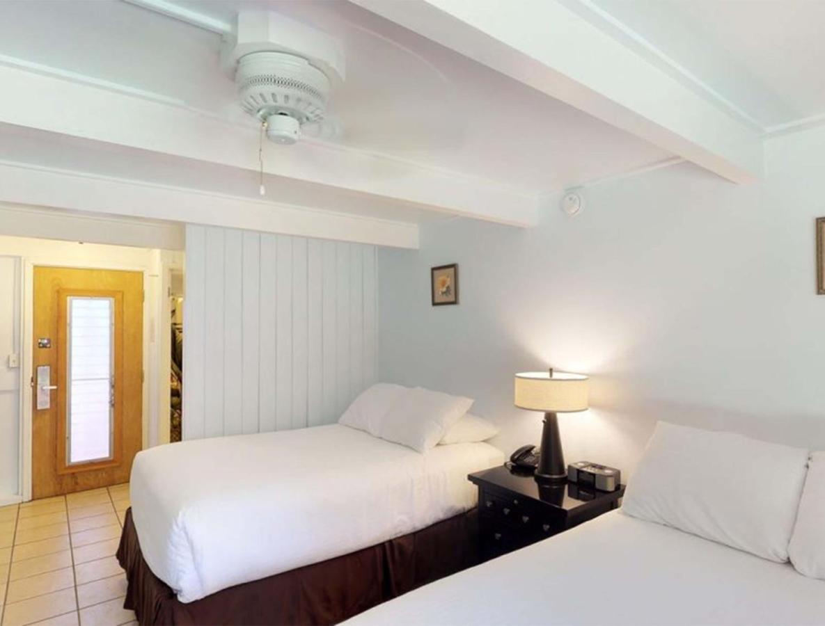 Standard Double or Twin Room at Hotel Moloka'i