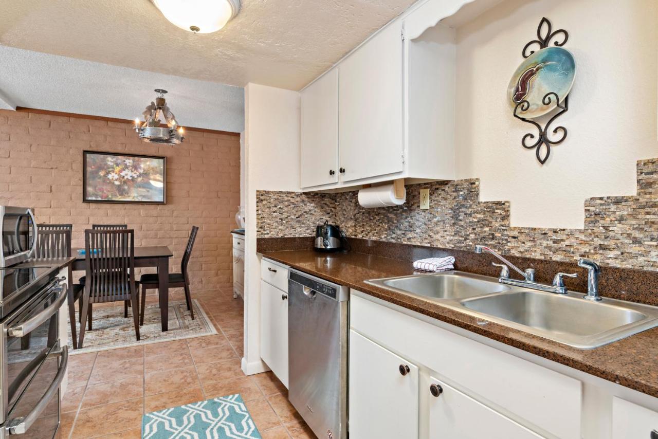 | Fort Marcy Suites