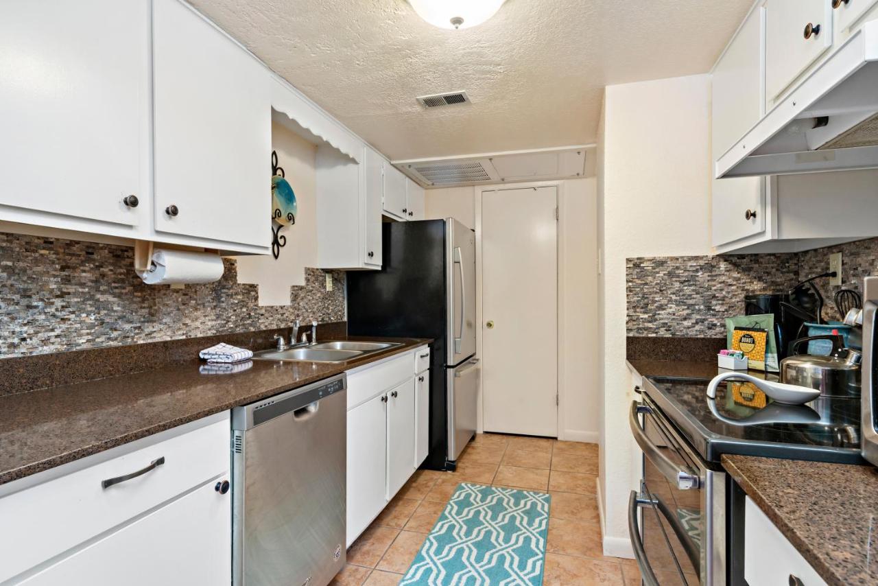 | Fort Marcy Suites