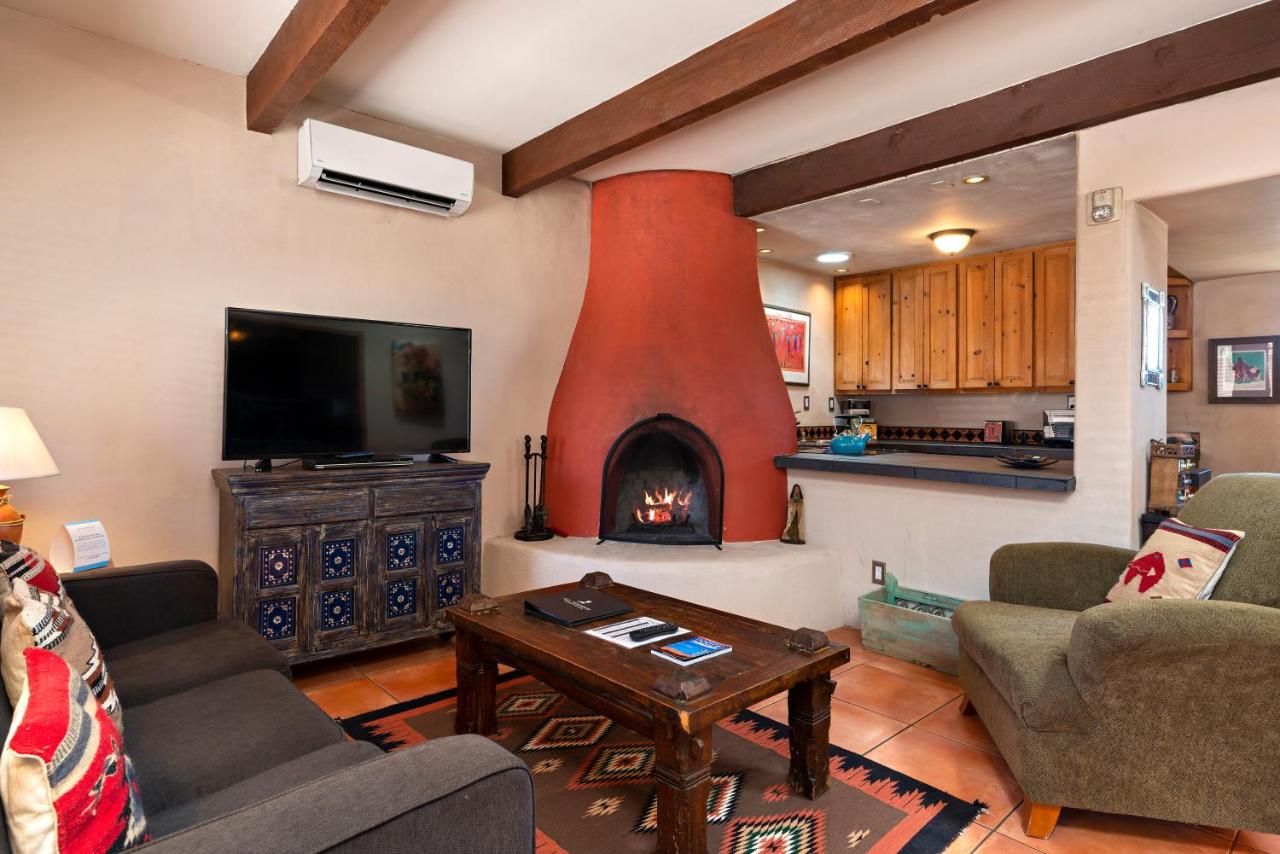 Standard One-Bedroom Condominium at Fort Marcy Suites