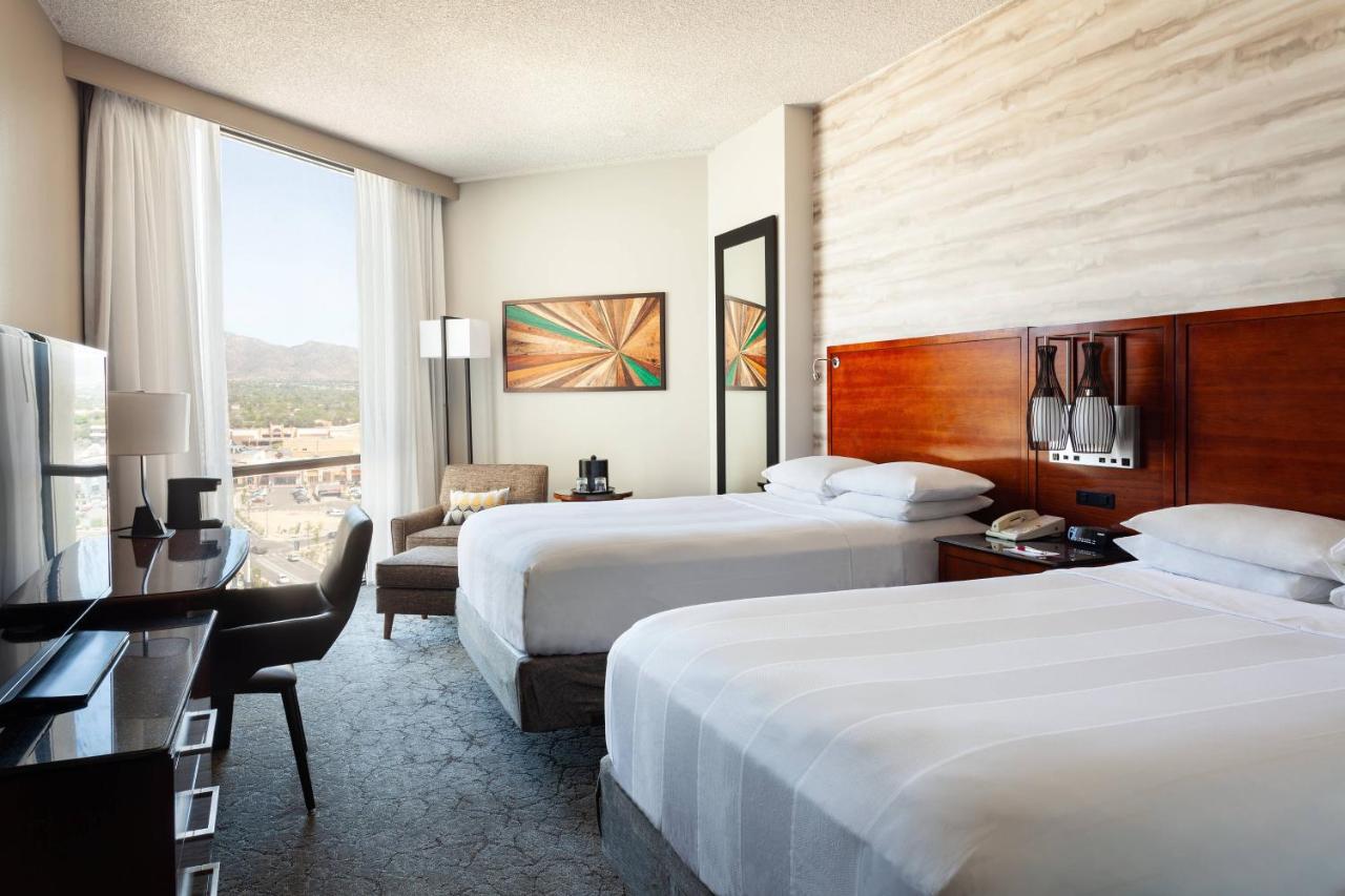 Concierge Level Double Room with Two Double Beds at Marriott Albuquerque