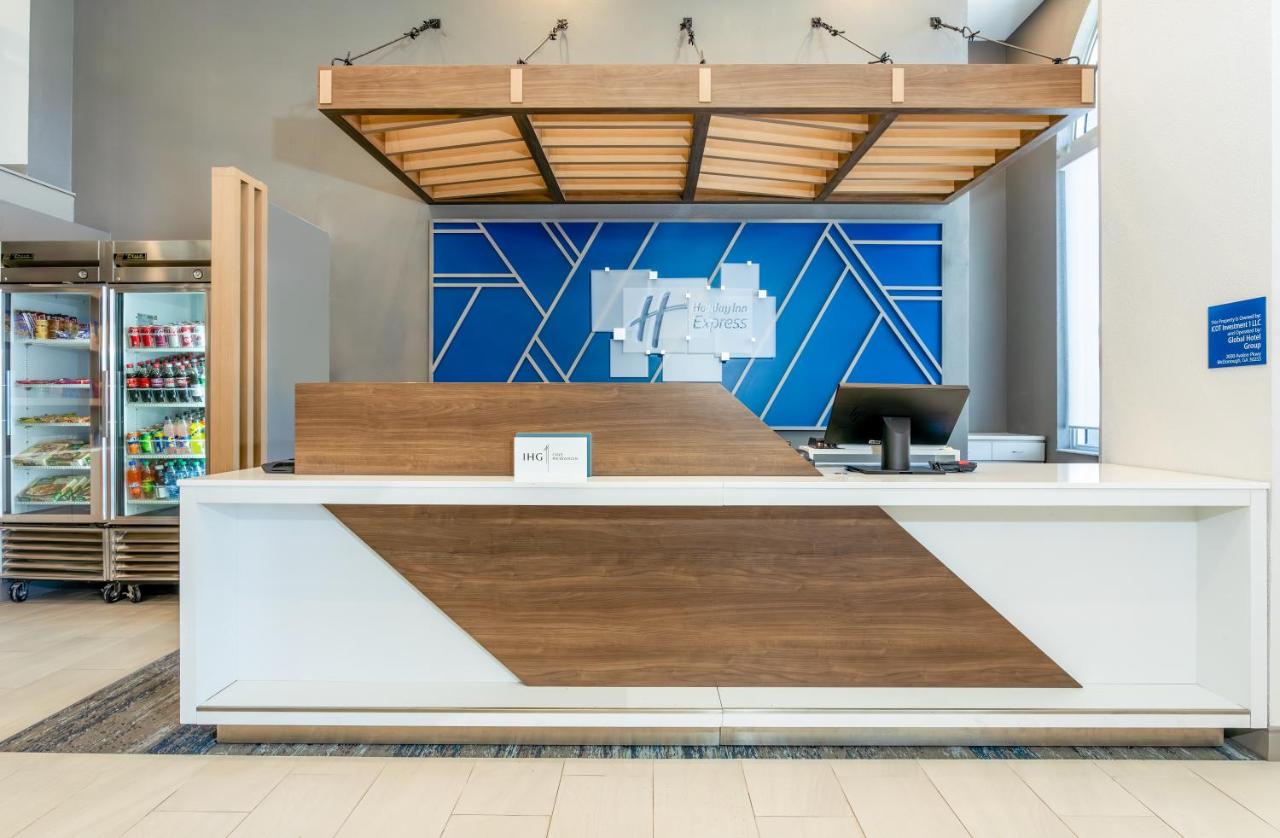 | Holiday Inn Express Hotel Clearwater East - ICOT Center, an IHG Hotel