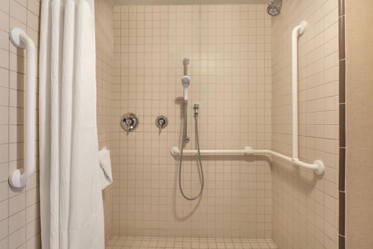  | Residence Inn by Marriott Charleston North/Ashley Phosphate