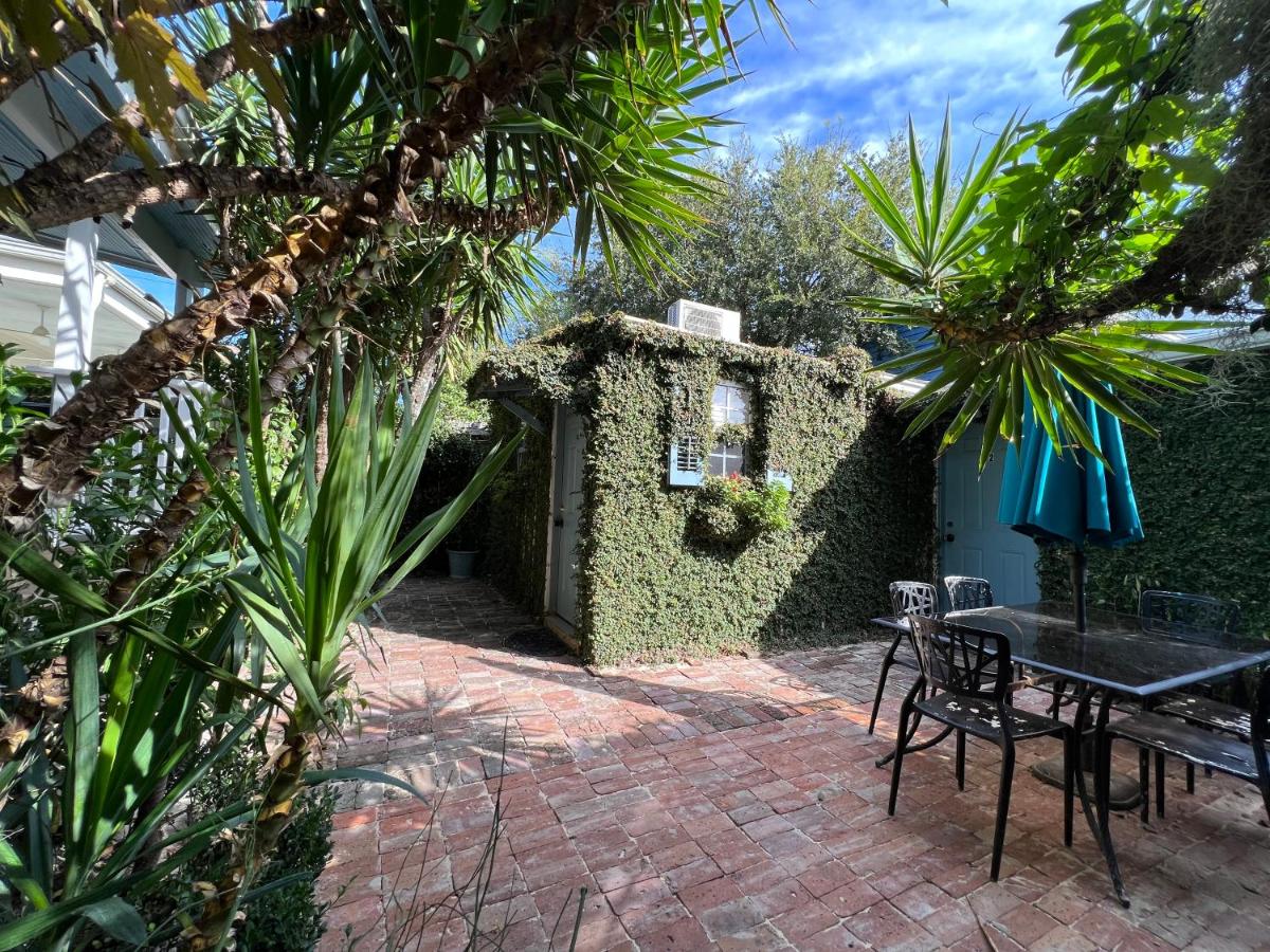 | Antonine Apartment Upper Garden District