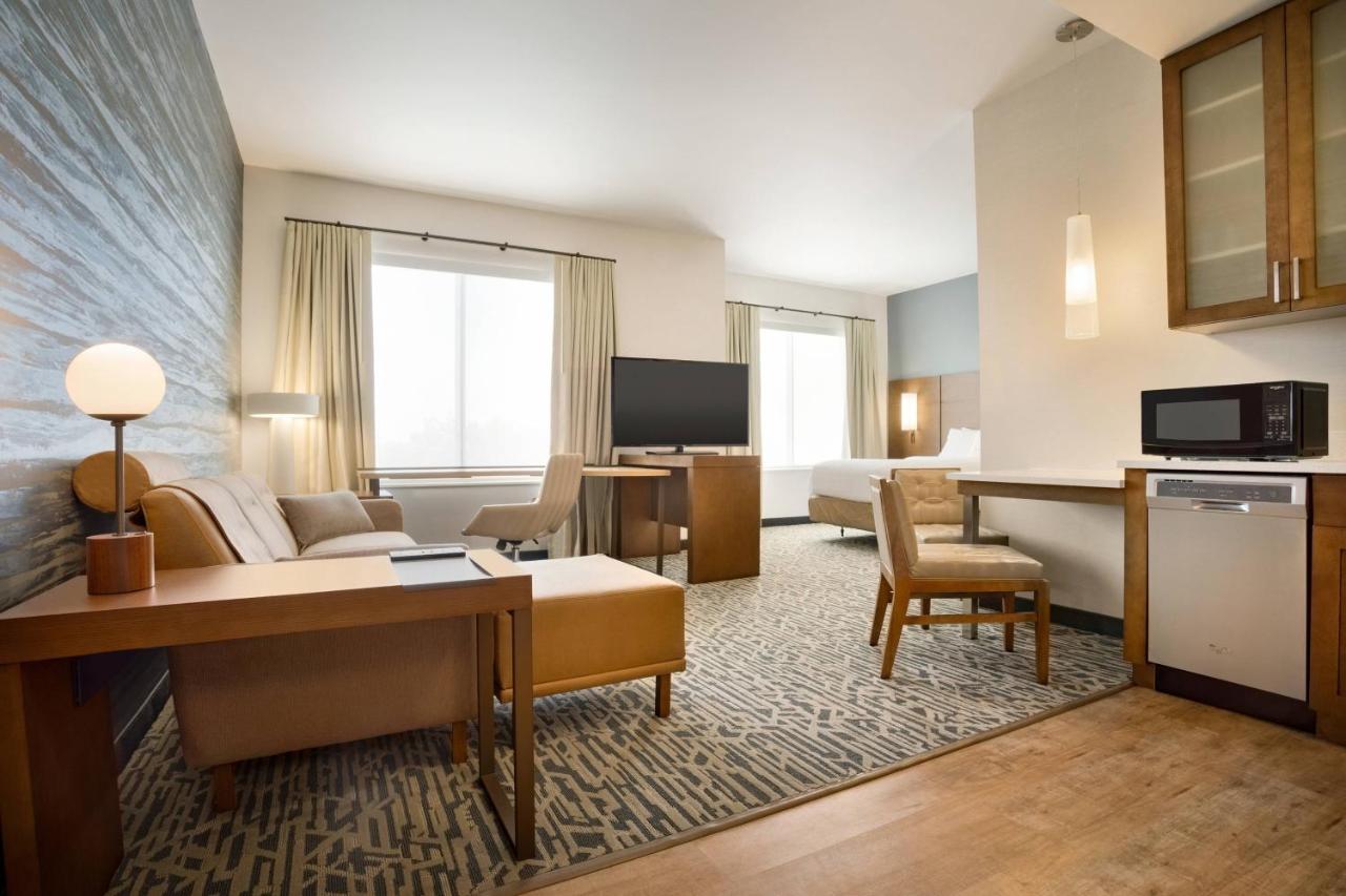 King Studio with View at Residence Inn by Marriott Phoenix Chandler/South