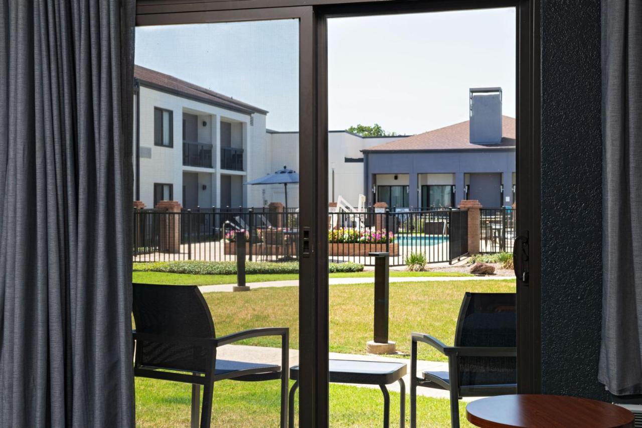 | Courtyard Fort Worth University Drive