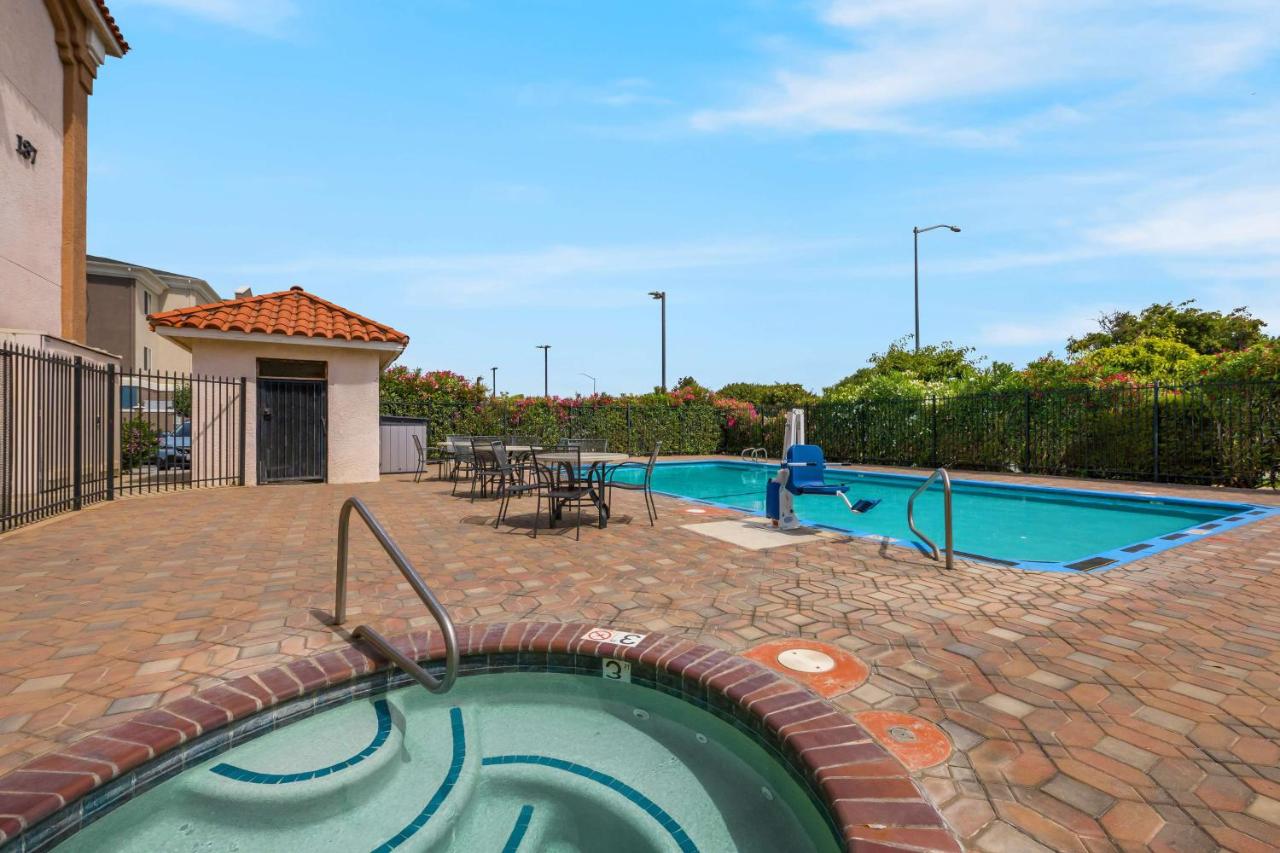 | Best Western Salinas Valley Inn & Suites