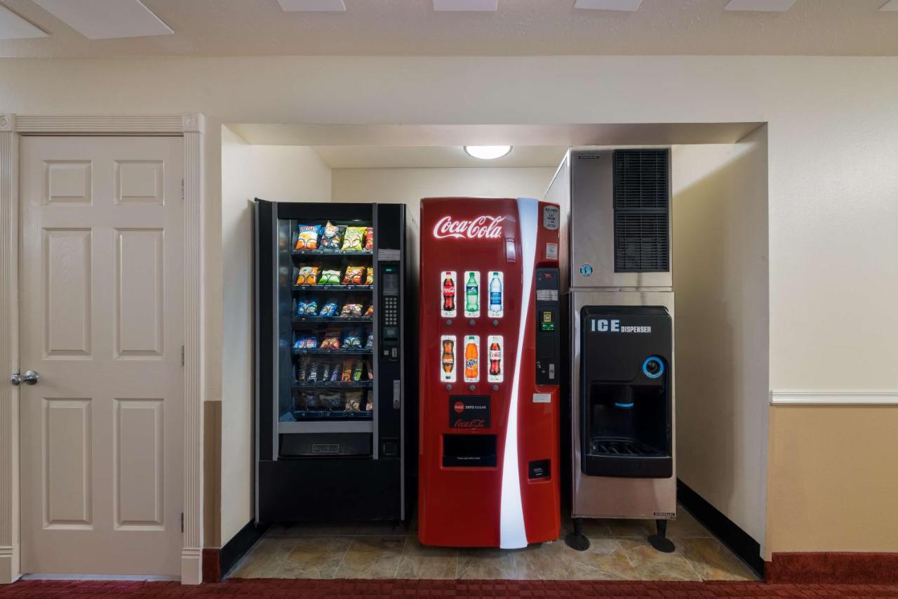 | Best Western Salinas Valley Inn & Suites