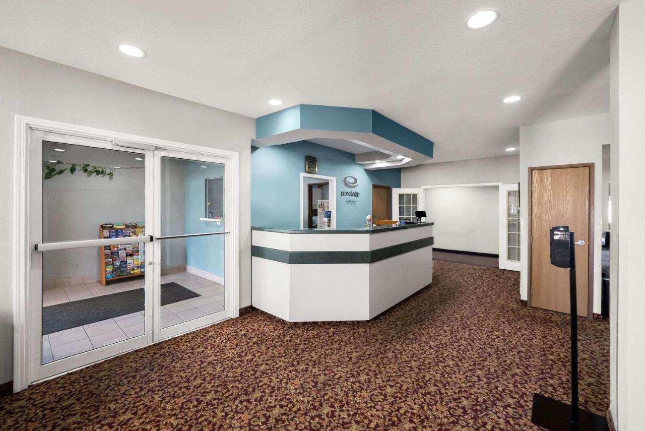  | OYO Hotel Mesquite TX, Hwy 80