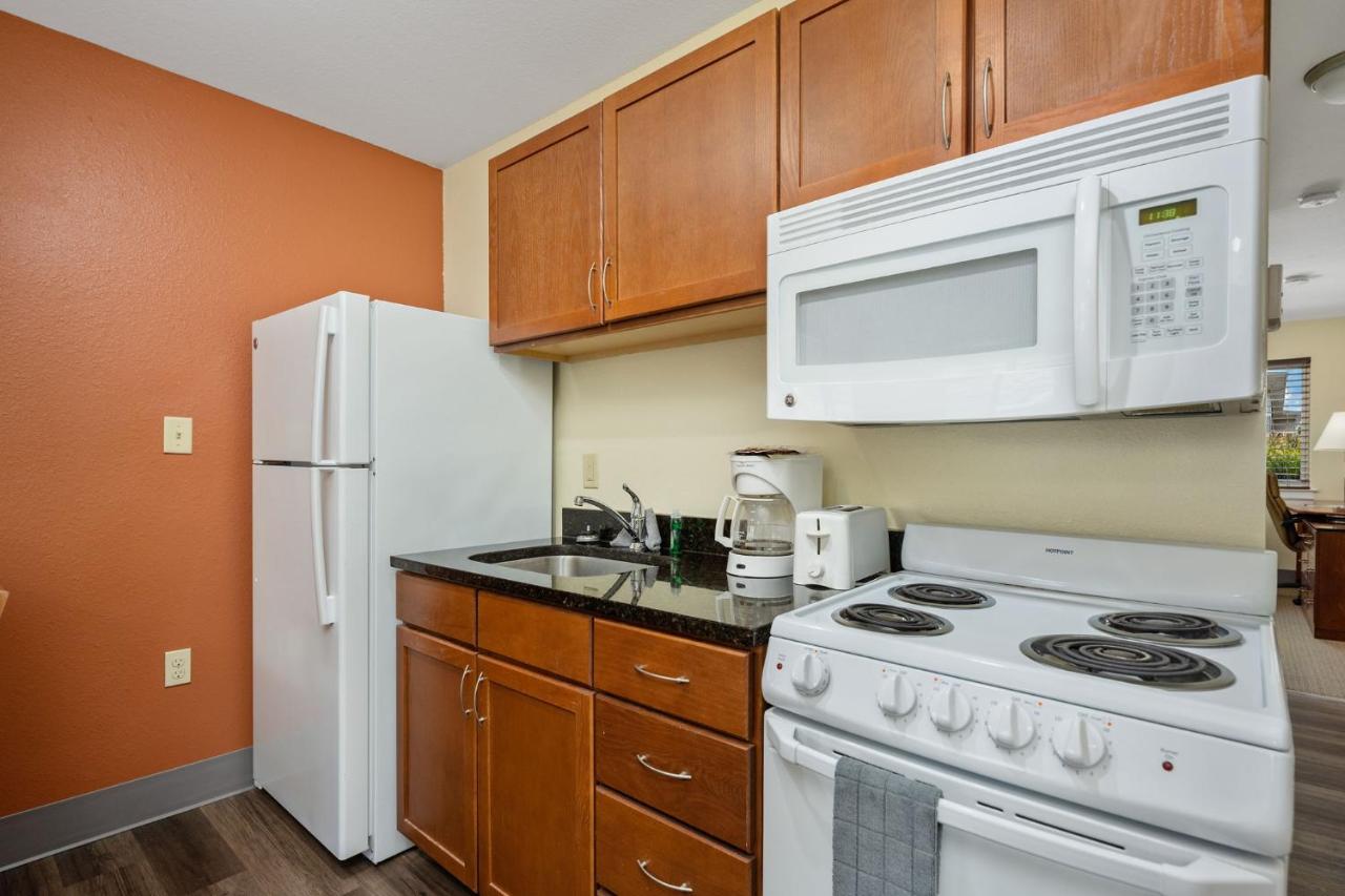 King Suite at Affordable Suites of America Quantico