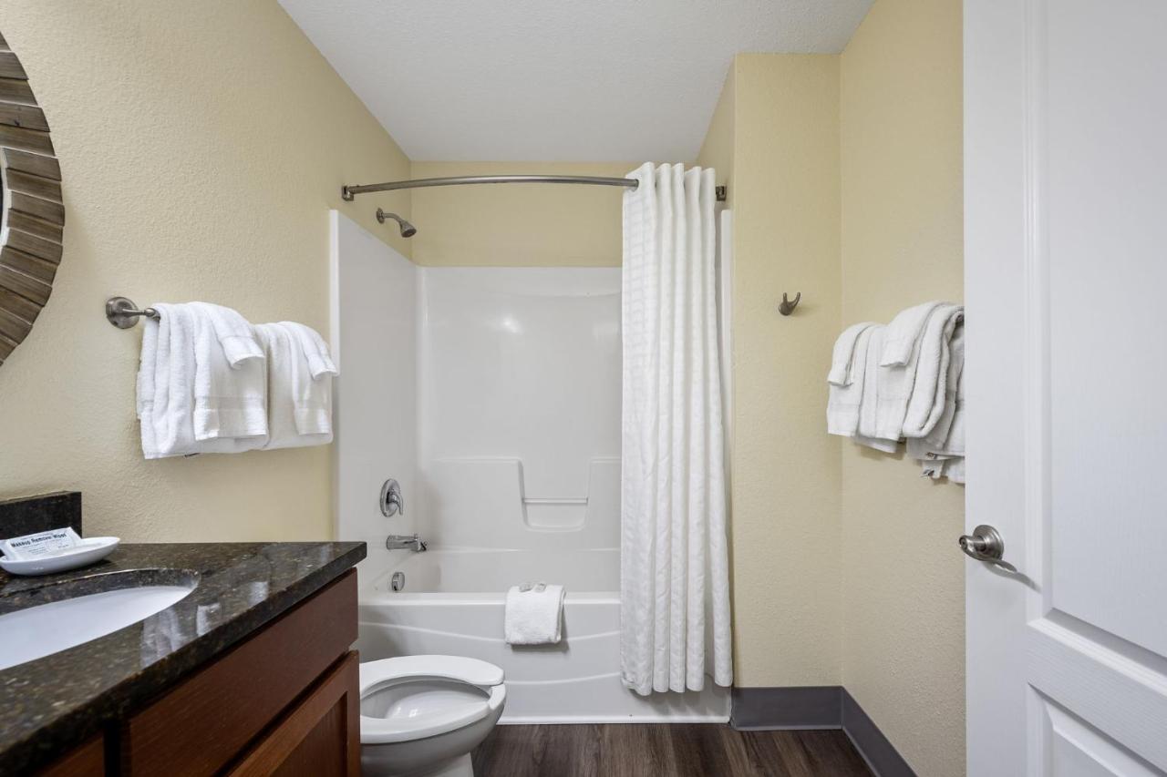 King Suite at Affordable Suites of America Quantico