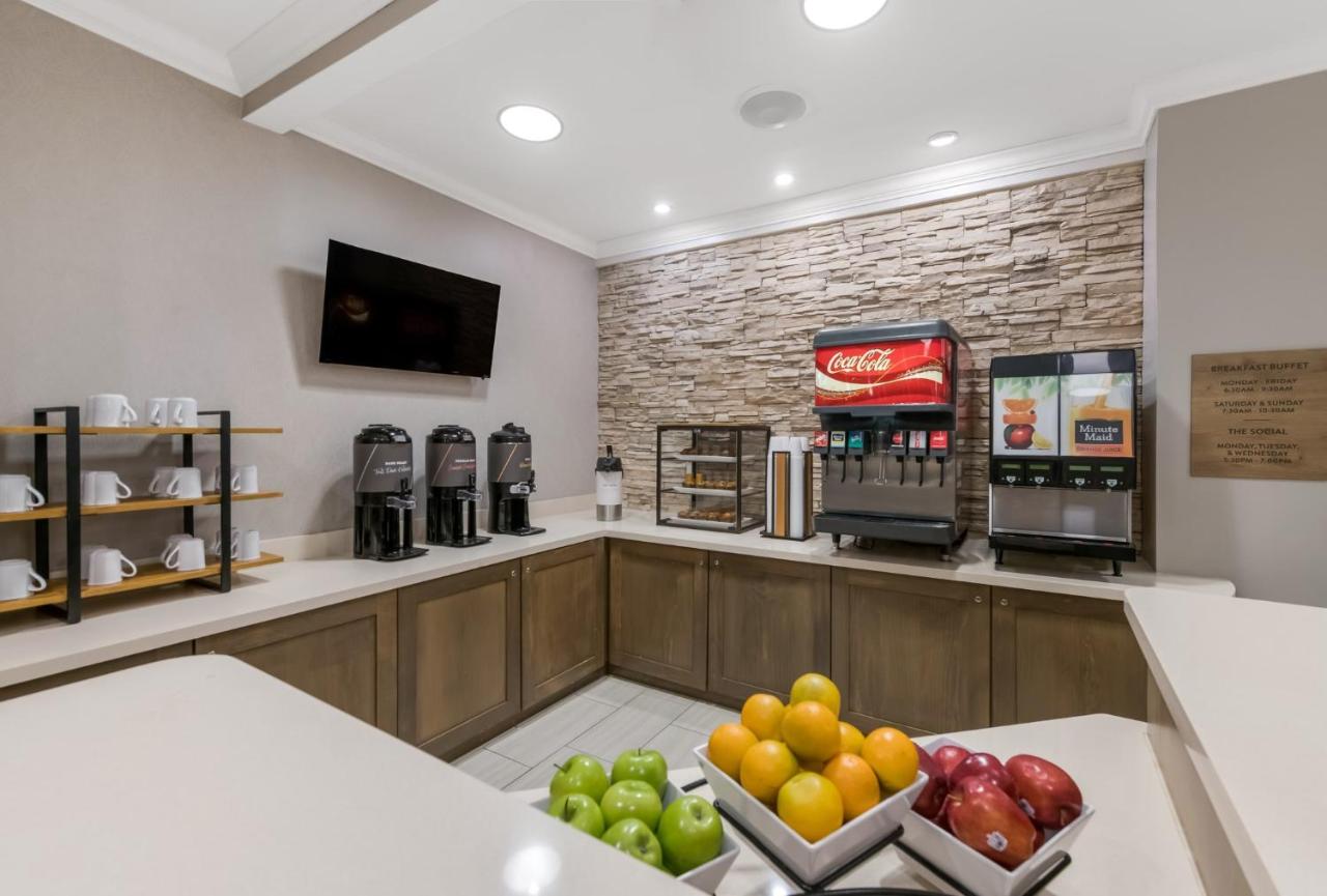 | Staybridge Suites Chesapeake, an IHG Hotel