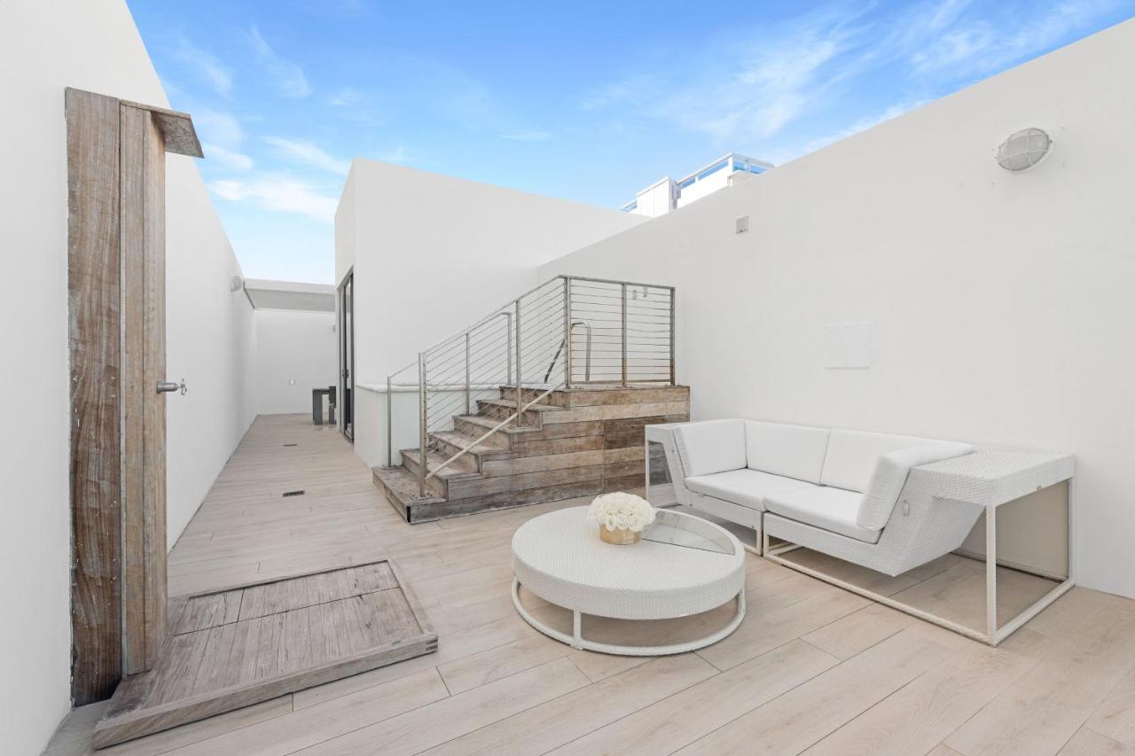 Mega Suite, Bi-level Suite, Oceanfront, Low floor, Balcony at Delano Miami Beach