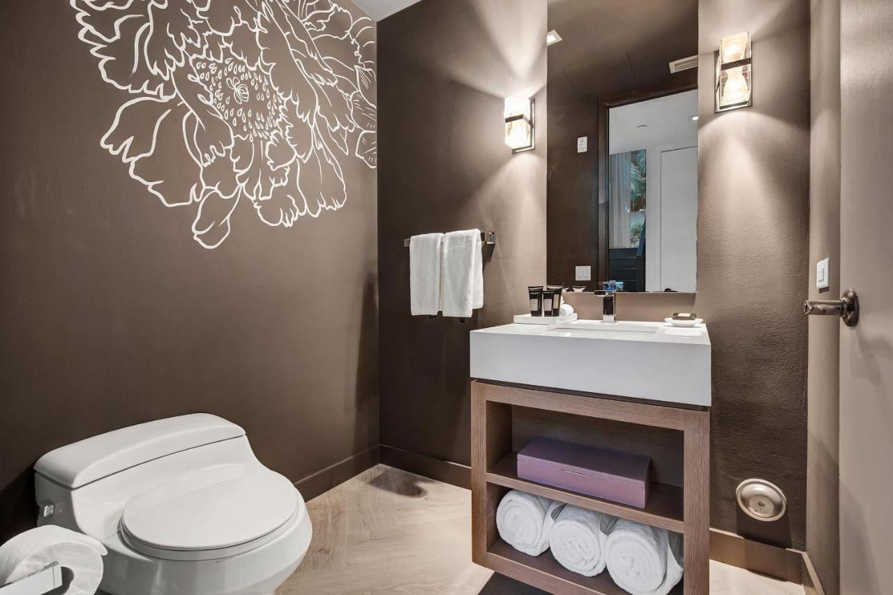Poolside Bungalow Two-Bedroom Suite/Ground floor, Balcony at Delano Miami Beach