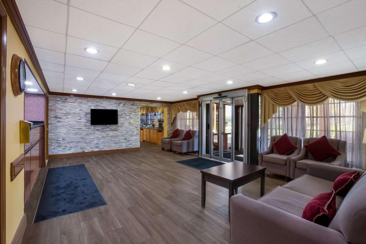 | Quality Inn Near Princeton