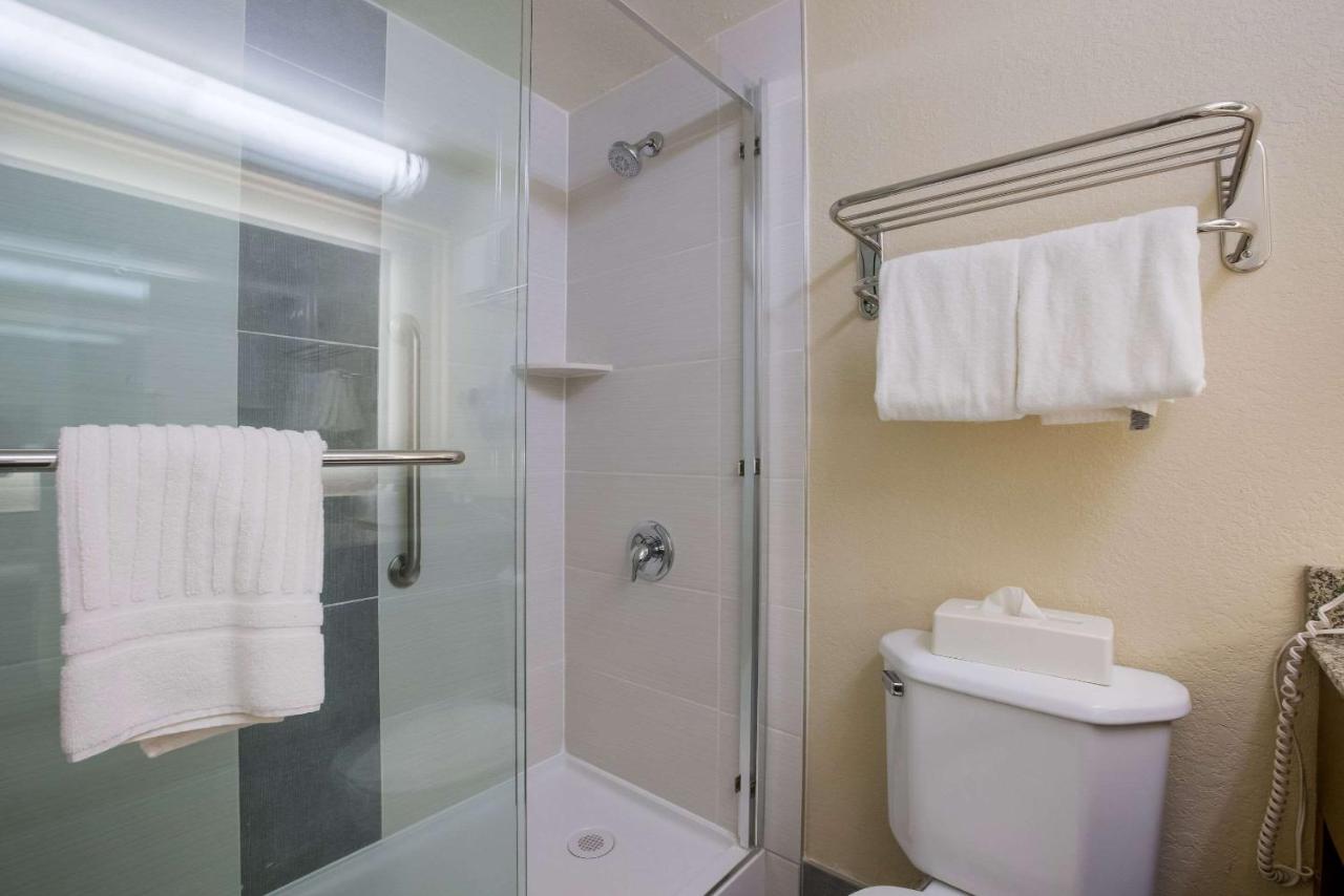  | Quality Inn Near Princeton