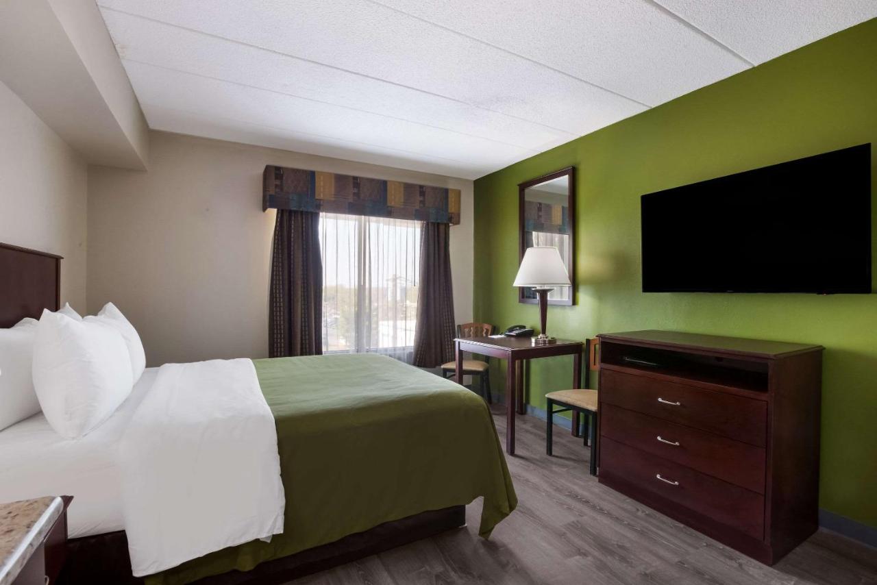 | Quality Inn Near Princeton
