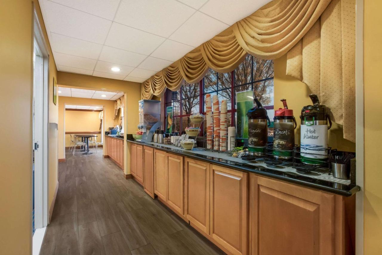 | Quality Inn Near Princeton