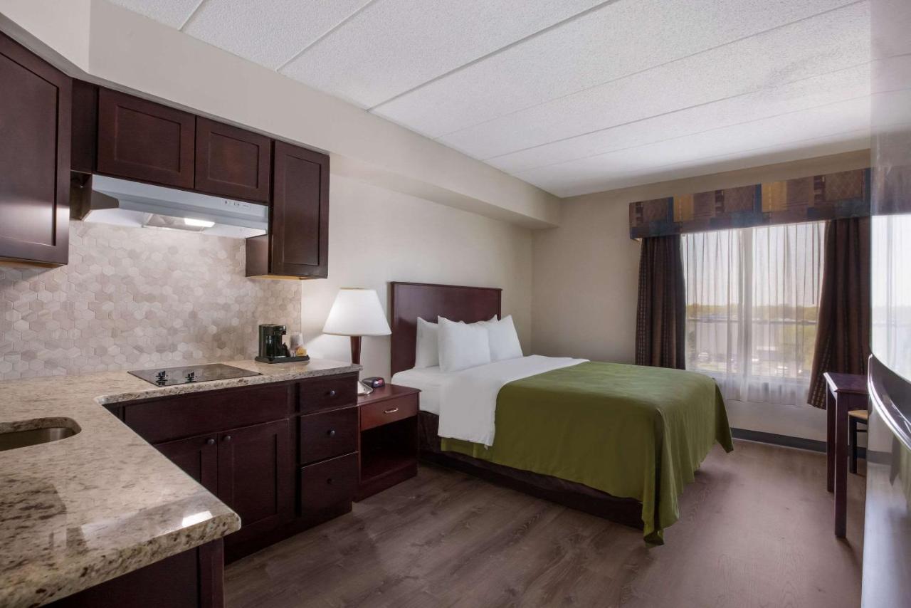| Quality Inn Near Princeton