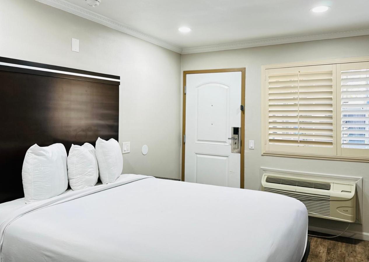 | Rodeway Inn Lemon Grove San Diego East