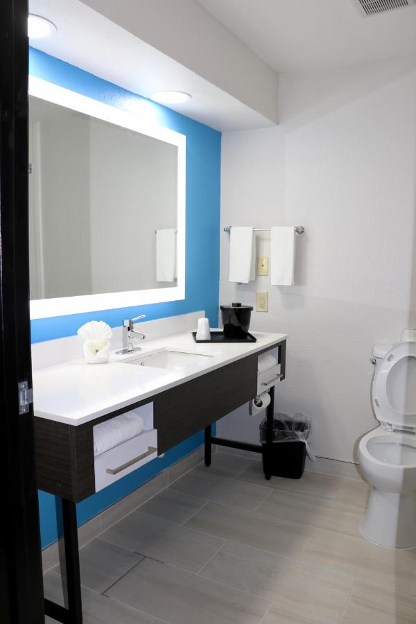  | Quality Inn and Suites