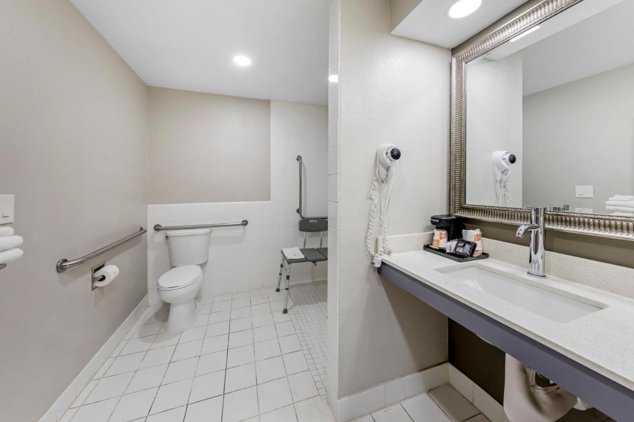 Queen Room with Two Queen Beds - Accessible/Non-Smoking at Quality Inn Kettleman City near Hwy 41