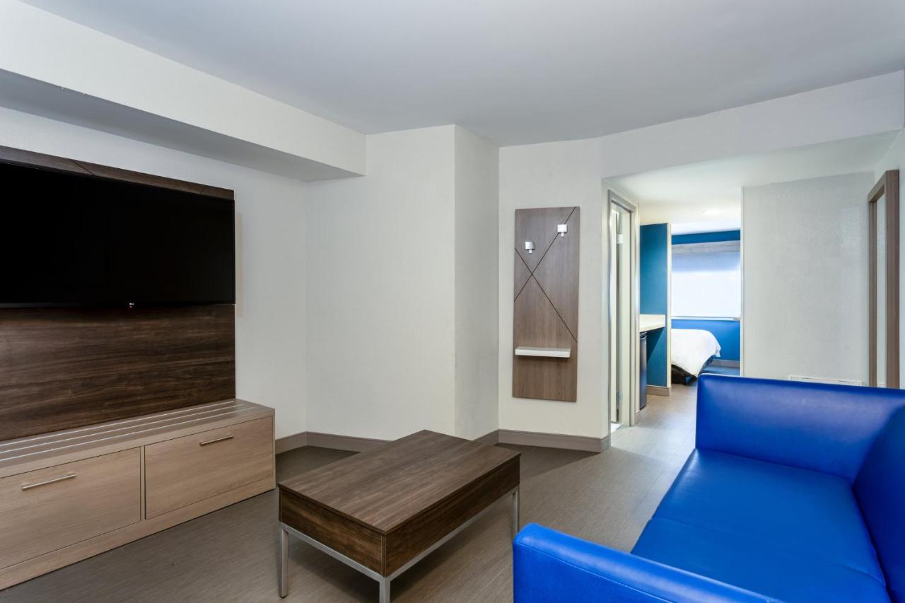 | Holiday Inn Express Hotel Clearwater East - ICOT Center, an IHG Hotel