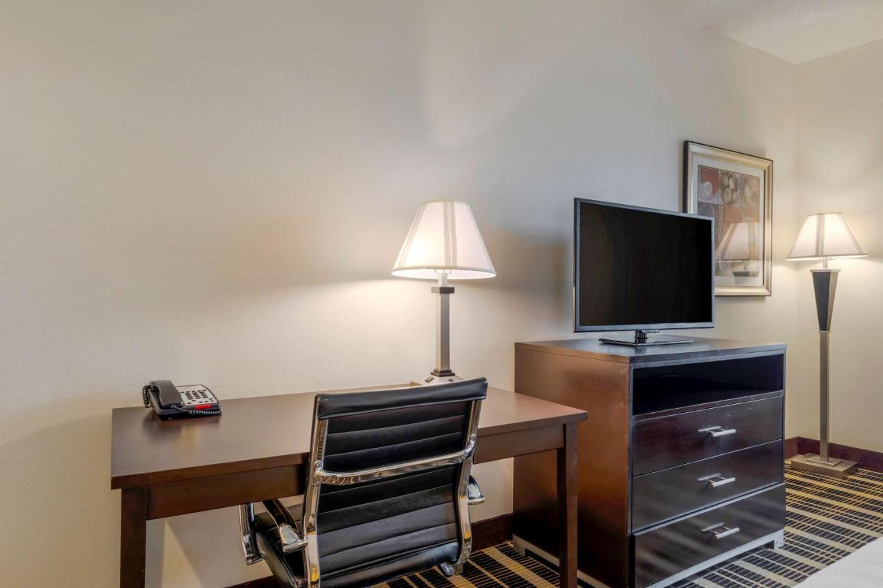  | Best Western Plus Rockwall Inn & Suites