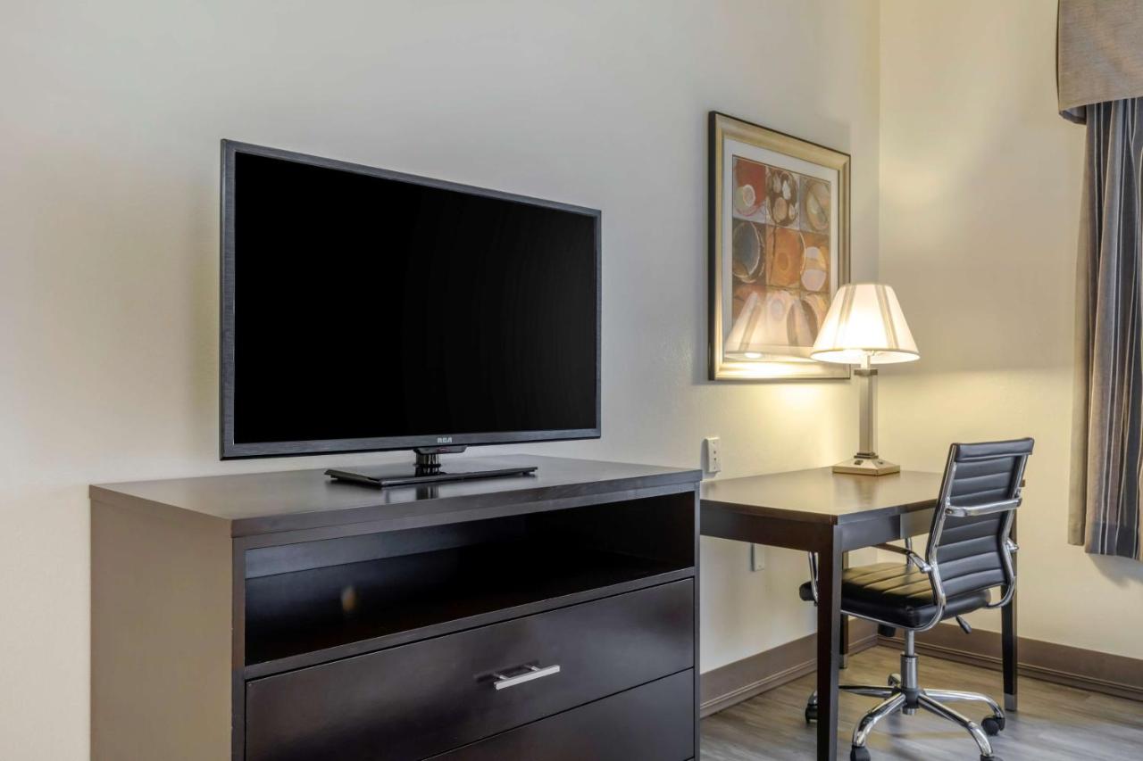  | Best Western Plus Rockwall Inn & Suites
