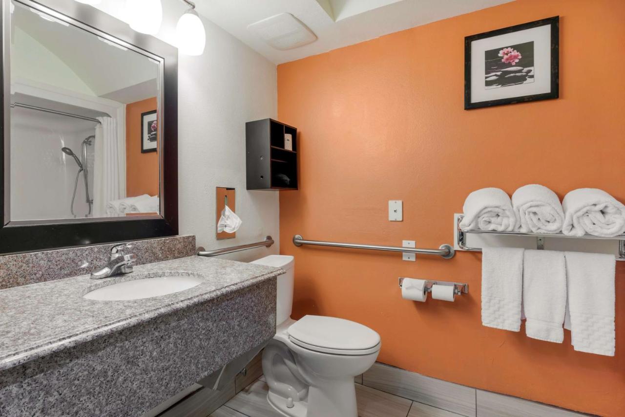  | Best Western Plus Rockwall Inn & Suites