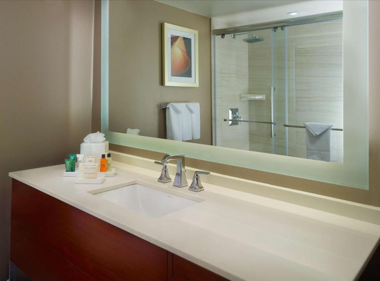  | Hilton Atlanta Northeast