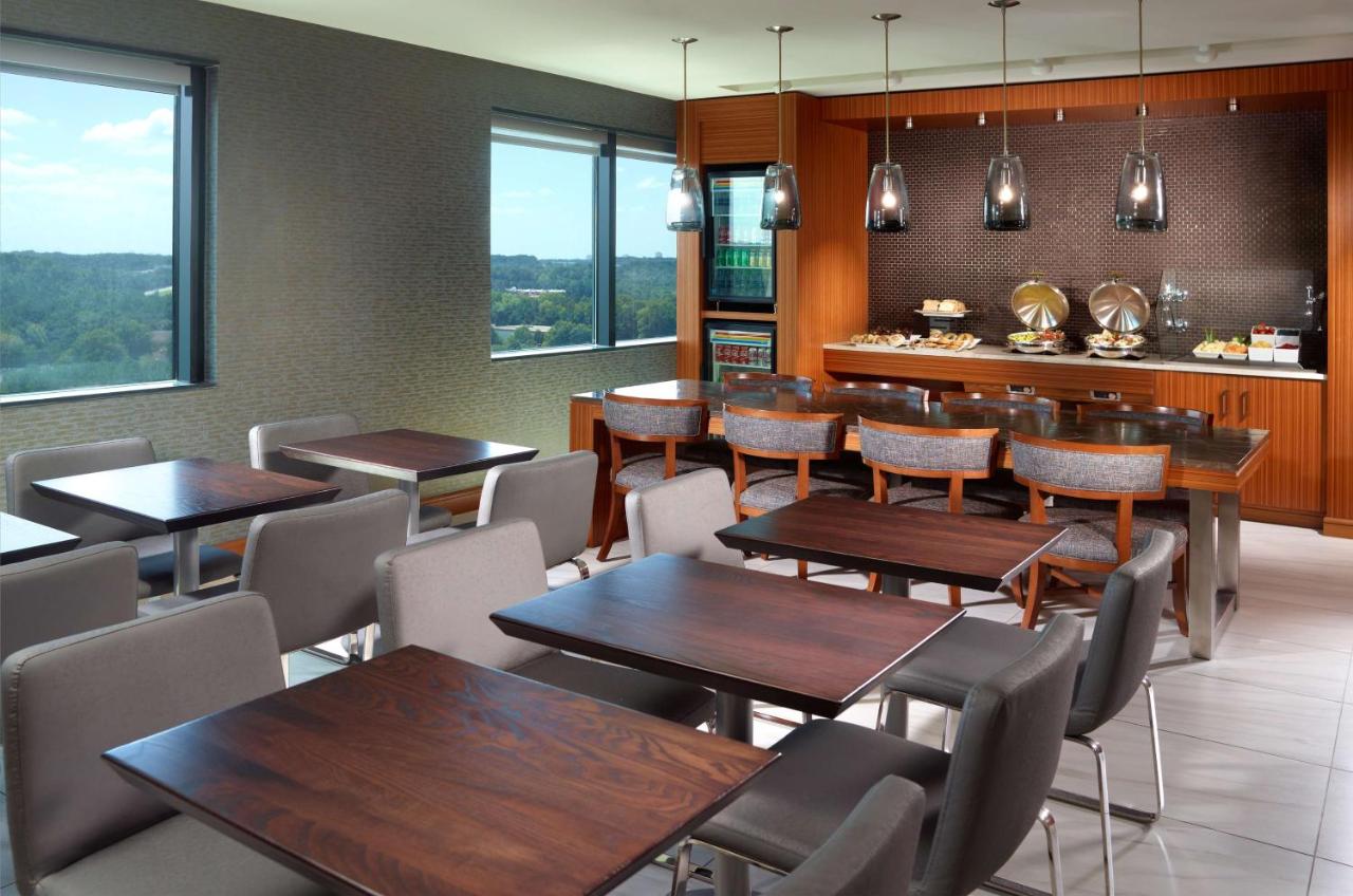  | Hilton Atlanta Northeast