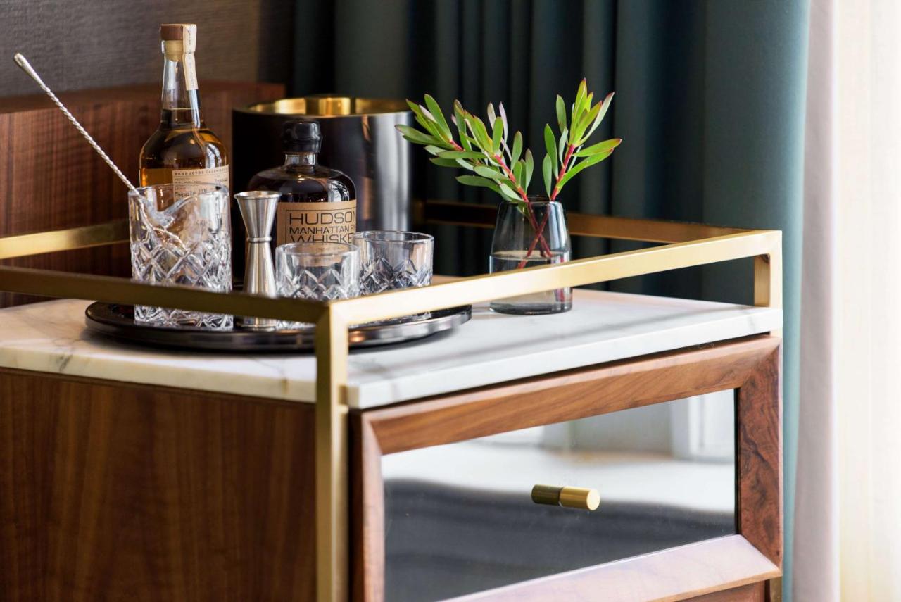 Preferred King Room at The Alexis Royal Sonesta Hotel Seattle
