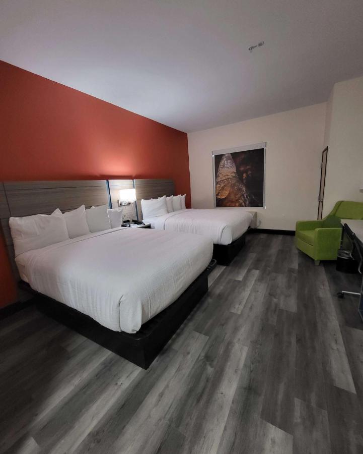  | Best Western Plus Executive Residency Carlsbad Hotel