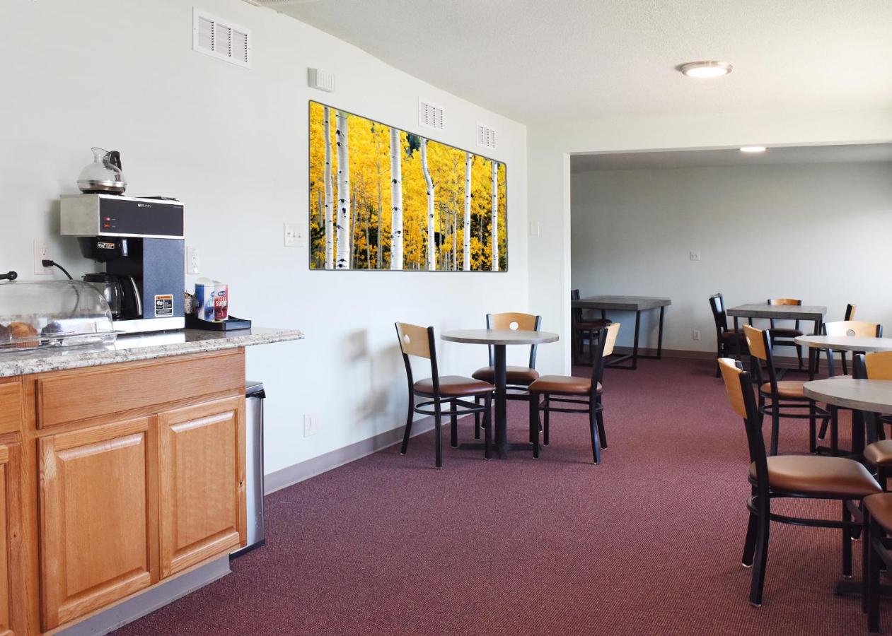  | GREELEY UNIVERSITY INN/ GREELEY INN