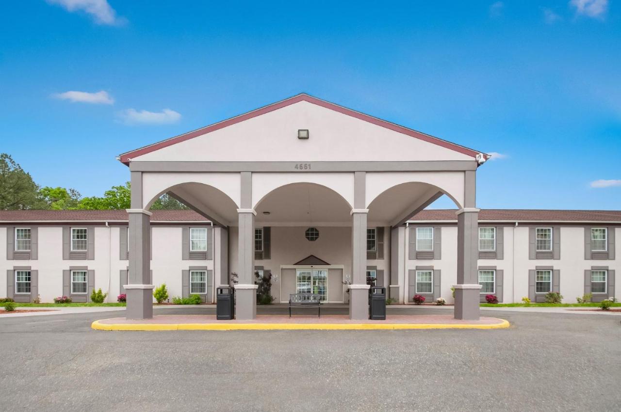 | Red Roof Inn Dahlgren - Naval Base