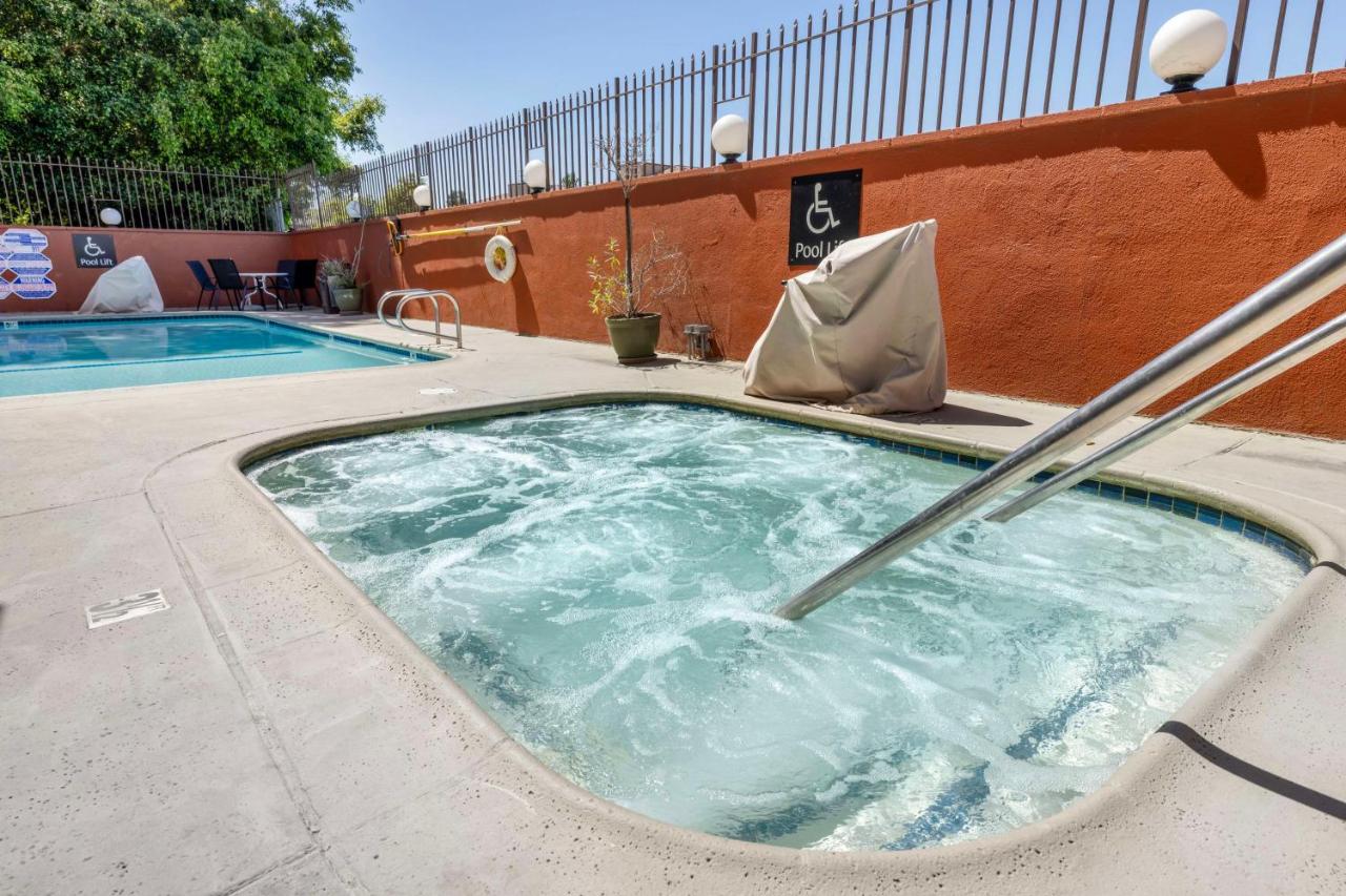 | Best Western Los Angeles Worldport Hotel