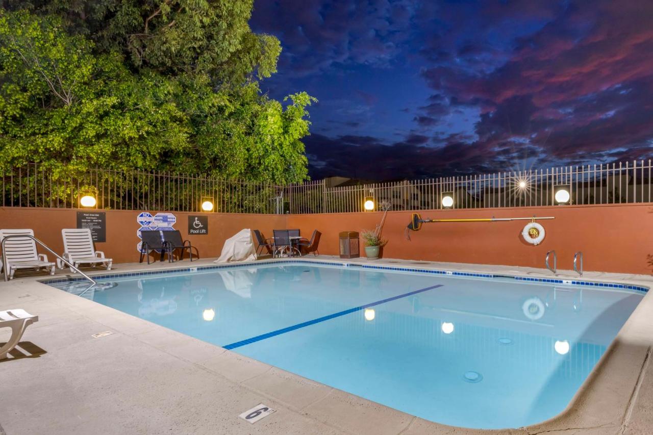 | Best Western Los Angeles Worldport Hotel