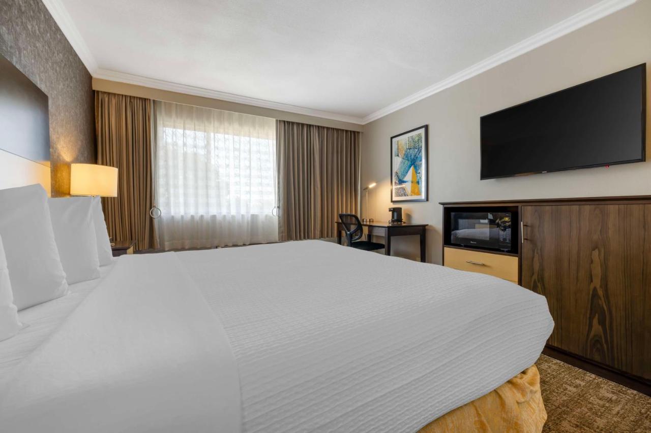 | Best Western Los Angeles Worldport Hotel