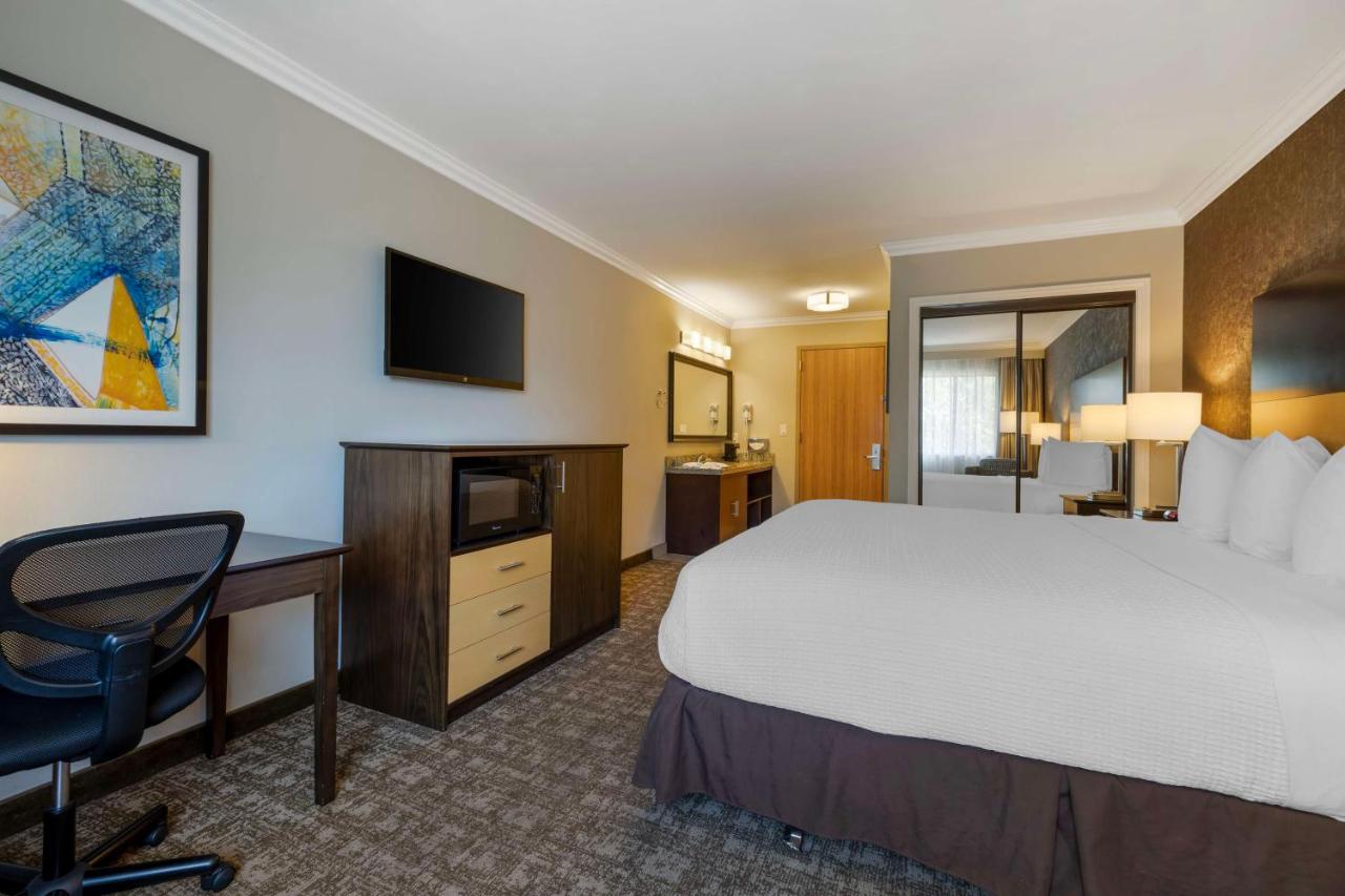 | Best Western Los Angeles Worldport Hotel