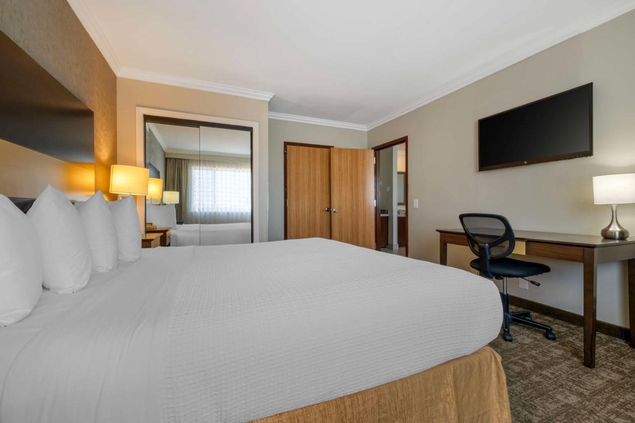 | Best Western Los Angeles Worldport Hotel