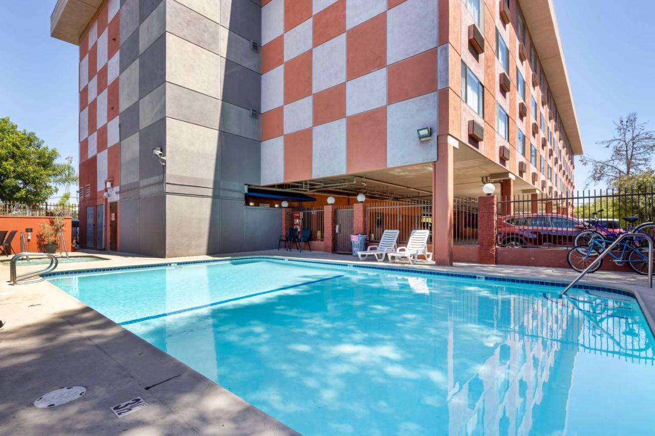 | Best Western Los Angeles Worldport Hotel