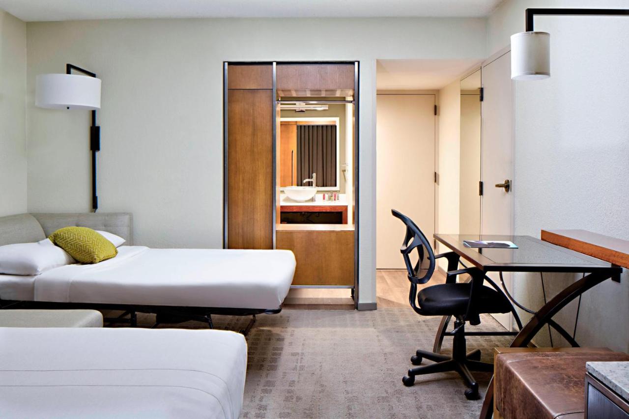 Club King Room with Balcony and Lounge Access at San Antonio Marriott Northwest Medical Center