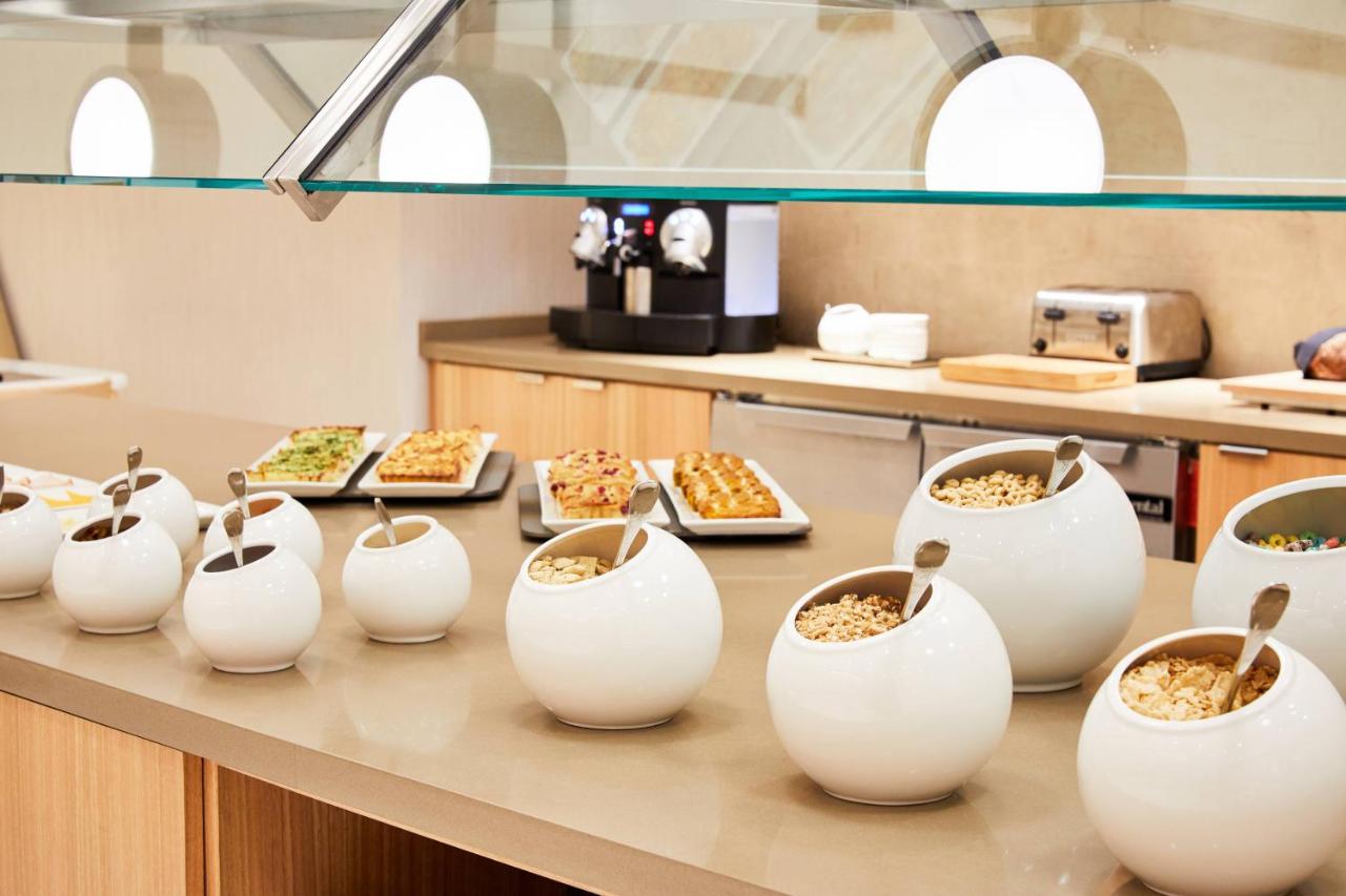  | AC Hotel by Marriott Miami Aventura